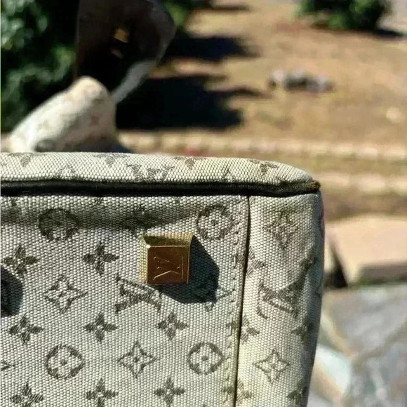 Louis Vuitton denim Josephine EUC in Olive Green “One of one. Will not relist.” - Picture 7 of 17